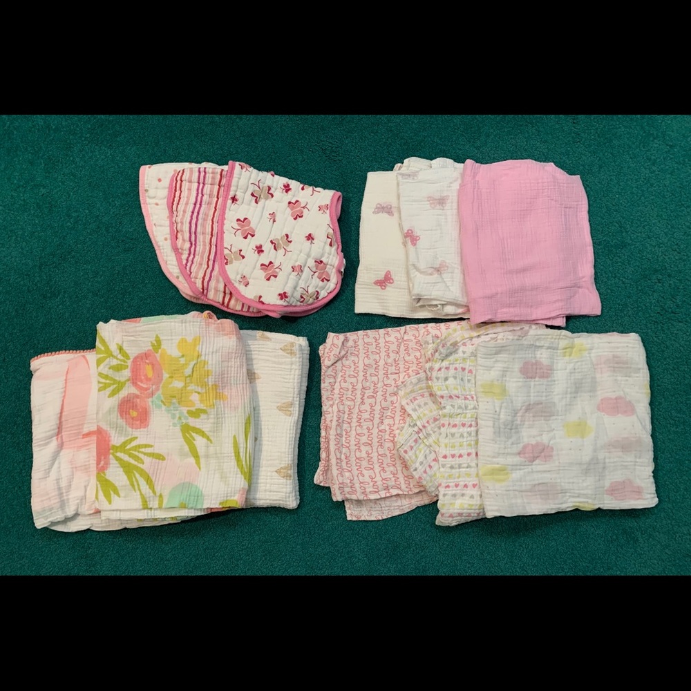 Baby Blankets and Burp Cloths Assorted Pack